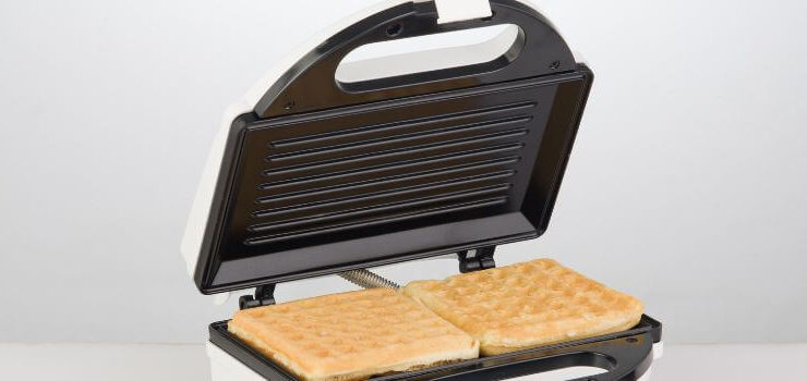 How to Make Waffles in a Sandwich Maker